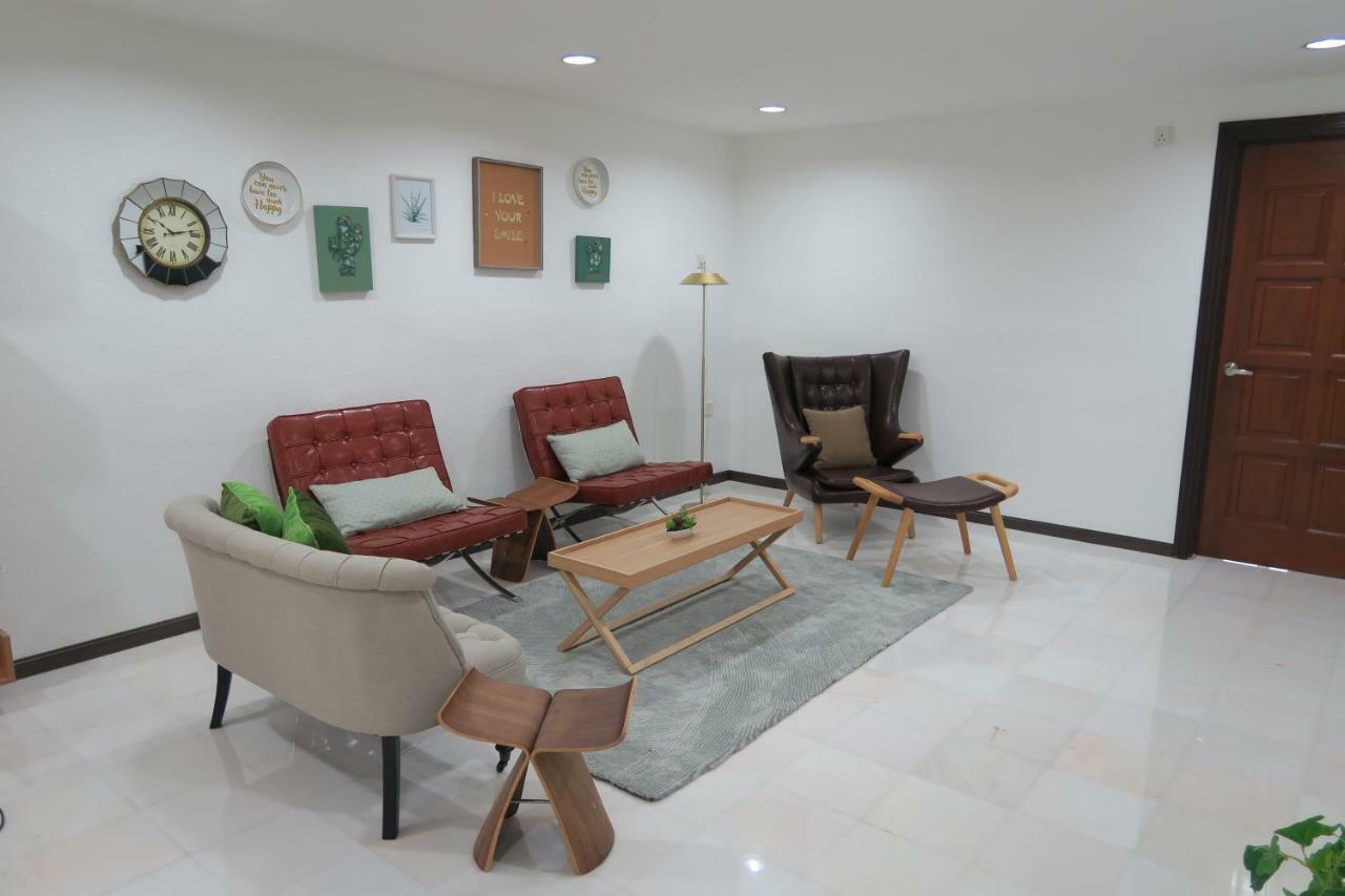 Loft 3 Apartment ปาดังเบซาร์ ภายนอก รูปภาพ
